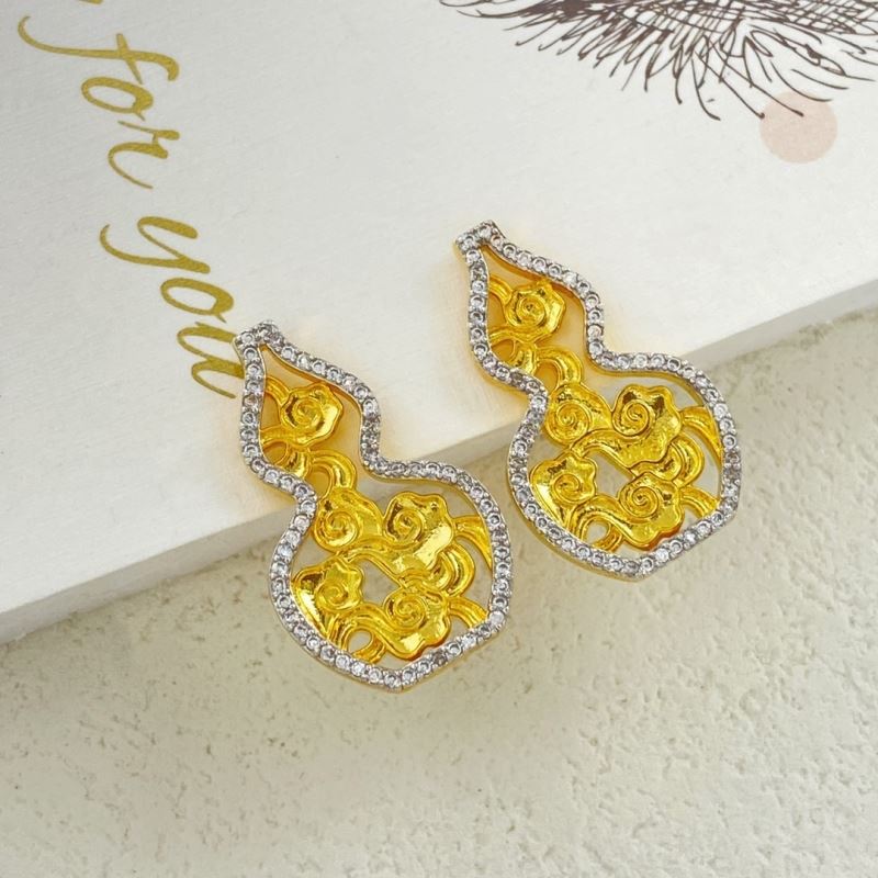 Qeelin Earrings